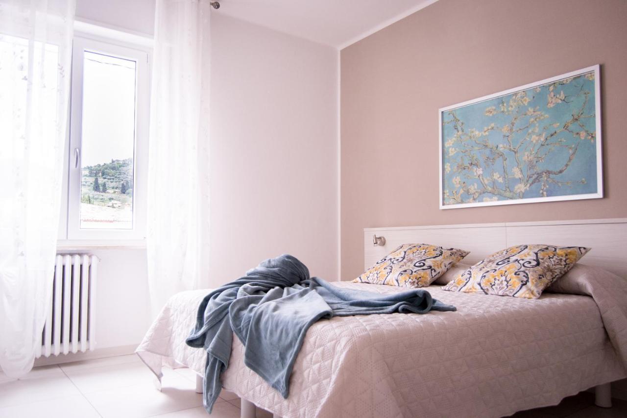 Appartamento Iris Garda  Exterior photo